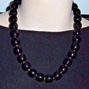 New with tags: Black cylindrical beads necklace